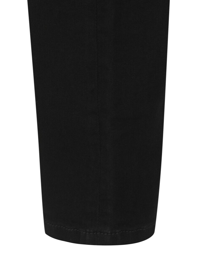 MSC5DP1902BK6_M (640×874)