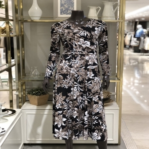 다낭 플로럴 롱 원피스 PW5R9OP21 브라