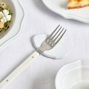 모던하우스 블랑누아 프렌치스칼럽 수저받침_이미지