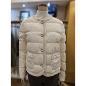BCBG 세이브존01 릴리 덕 점퍼 B5D9F803 S41938138_이미지