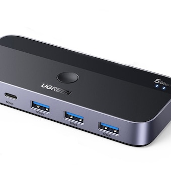 UGREEN CM662 2:4 <b>USB</b> <b>3.0</b> KM 스위치
