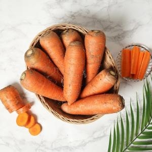 농부마음 햇 당근 국내산 흙당근 10kg 상중품/쥬스용