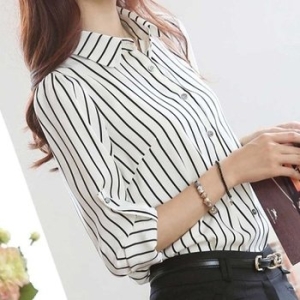 세로 줄무늬 긴팔 셔츠옷 여자 데일리 출근룩 WA36BEA