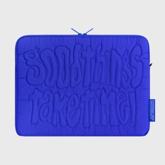 어프어프 <b>노트북</b> <b>파우치</b> GOOD THINGS TAKE TIME (BLUE)