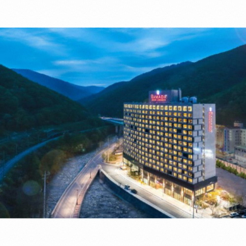 ㅤ정선 라마다 앙코르 호텔 슈페리어 더블 (강원)_이미지