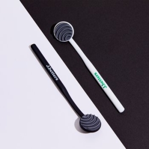 제이베럴즈 혀클리너이미지입니다. 누르면 해당 게시물로 새창이동합니다.