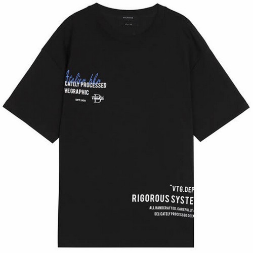 버커루 루즈핏 타이포 레터링 R넥 티셔츠 B212TS080P이미지입니다. 누르면 해당 게시물로 새창이동합니다.