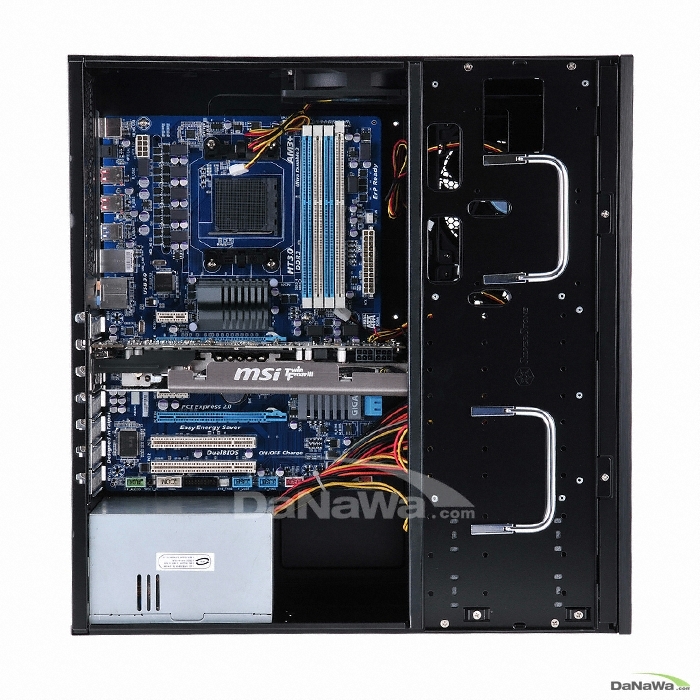 SilverStone Grandia GD08B 아이보라_이미지