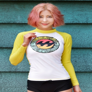  빌라봉 여성 래쉬가드 AF013-K15 JP8 SMU WYE