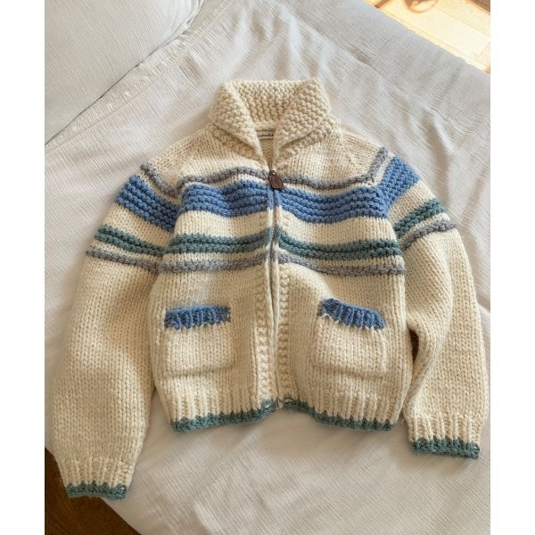 썸웨어버터 SOMEWHEREBUTTER Poco Handmade Cowhichan Sweater IvoryBlue S5WCA02IVF.._이미지