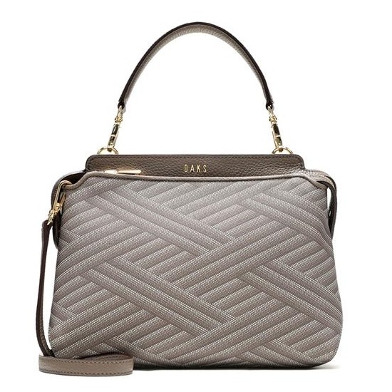 LF �ڽ� ���̺��� Į���� ���� ��Ʈ �� ũ�ν��� DCBA8F881I3