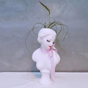 모리아트 모리아트  메이크업 중형 비너스여인 석고상화분 38cm+리본2개_이미지