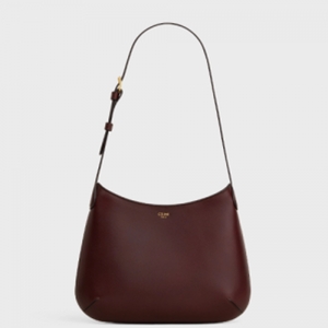 ������ �ٸ��� ��� ȣ�� ���̴� ī����Ų119873GHK.19VT