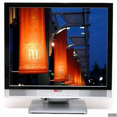 �ٵ������� TGIC 19R ��ȭ����