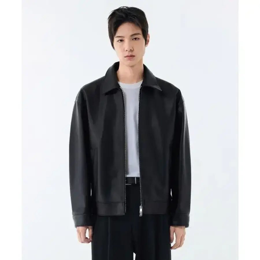 무신사 스탠다드 STANDARD 신세틱 레더 오버사이즈 싱글 재킷 블랙 159688