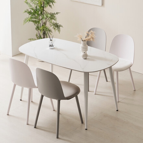 파로마 홈즈 디아 원형 세라믹 사각 식탁 1600