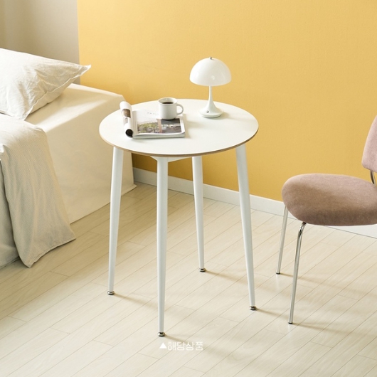 아이앤 아티제 HPM 원형 식탁 600이미지입니다. 누르면 해당 게시물로 새창이동합니다.