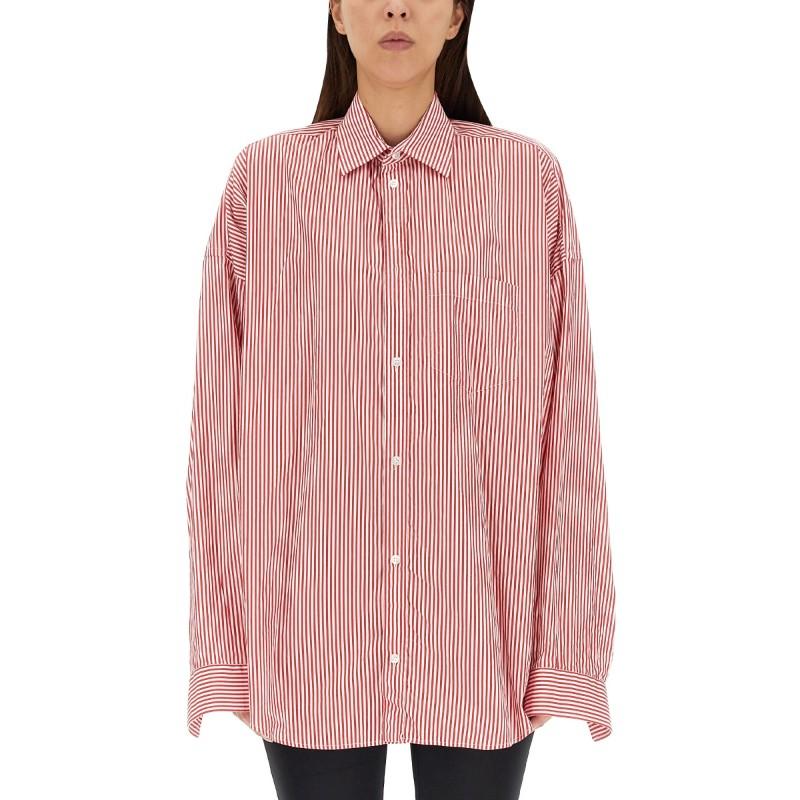 발렌시아가 코쿤 로고 셔츠 725395 TGM27 6540이미지입니다. 누르면 해당 게시물로 새창이동합니다.