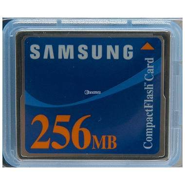 �Ｚ���� CF