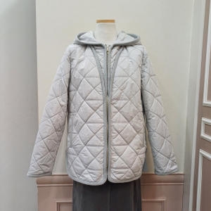 BCBG 쏘니 퀼팅 후드 점퍼 B5A1R110_이미지