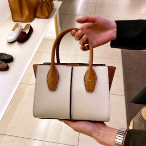 ���� �ƿ﷿ AON Ȧ�� �̴� ��� ��Ʈ�� XBWAONA0100RBR7P70