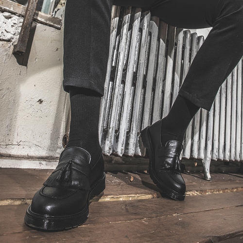 BSQT 비에스큐티 바이 클래시 W1601 페루자 태슬 로퍼 블랙 ITEM3M4IK4T