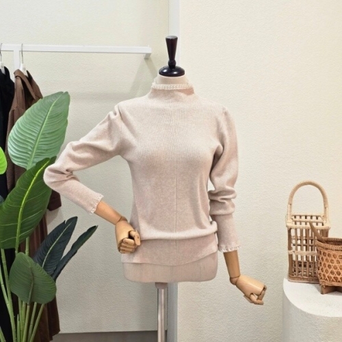 포커스 레이스 포인트 반폴라 니트 FW5K3KT32793