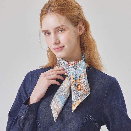 아이올리 매긴 양면 프린팅 스퀘어 실크 스카프_PBMF6S1AC9021