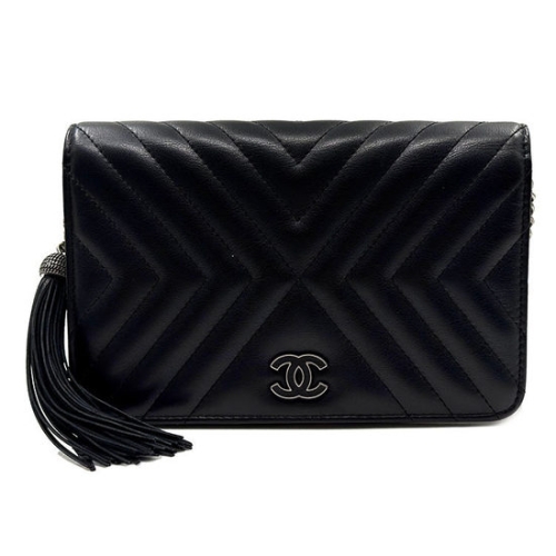 샤넬 명품 쉐브론 테슬 WOC 크로스백 A84444