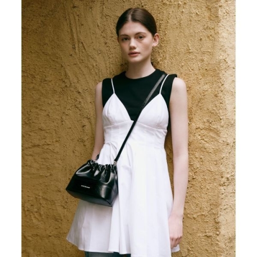 LF ����Ʃ��Ʈ ������ JILL BY ���Ͻ� �Ÿ� ��Ŷ 2color JLBA5F120BK JLBA5F121SV 234335