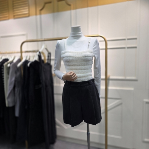 에고이스트 날개사 배색 장식 반폴라 티셔츠 ER4JT002IV_CA_이미지