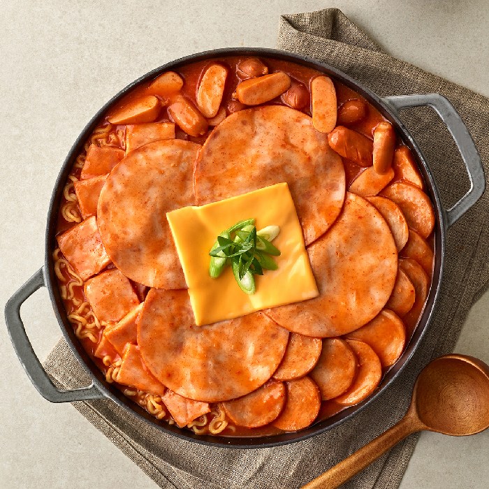 이랜드이츠 애슐리 콰트로 햄치즈 부대찌개 708g (1개)