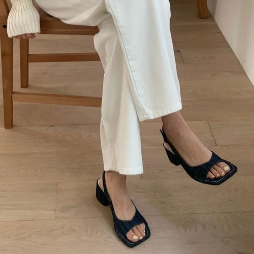 더블디 RJ-p31123 사각코 슬링백 스티치 포인트 힐