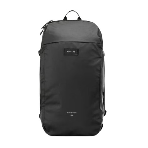 데카트론 포클라즈 아웃도어 백팩 40L 블랙이미지입니다. 누르면 해당 게시물로 새창이동합니다.