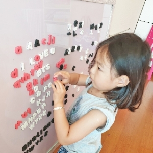 이앤오 팔렛트 에듀 자석놀이 한글 숫자 알파벳 자음모음 교구 퍼즐 자석글자이미지입니다. 누르면 해당 게시물로 새창이동합니다.