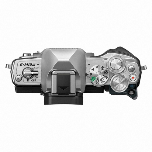 �ø�Ǫ�� OM-D E-M10 Mark III �ٵ�