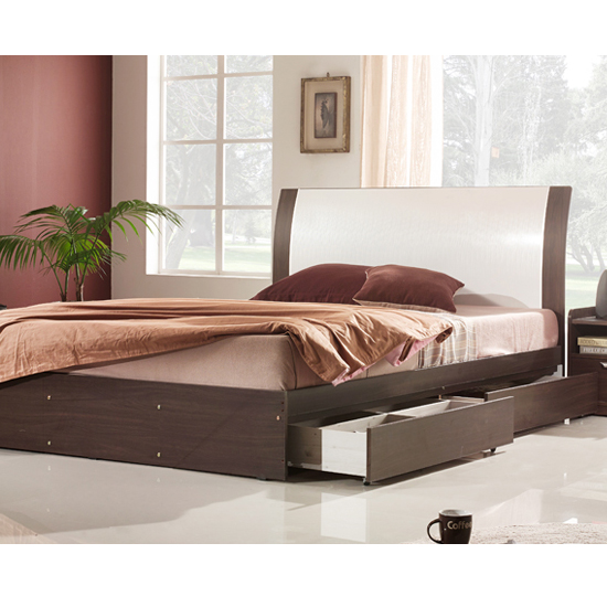 �������� ���Ͻ� ��Ƽ����ħ�� Q