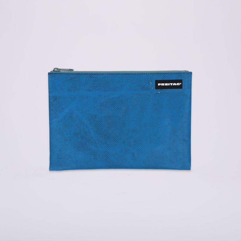 F07 CHUCK_00835 251136