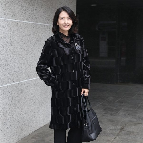 J31741 감탄 착시벨벳 고품격 롱코트 50대 엄마옷