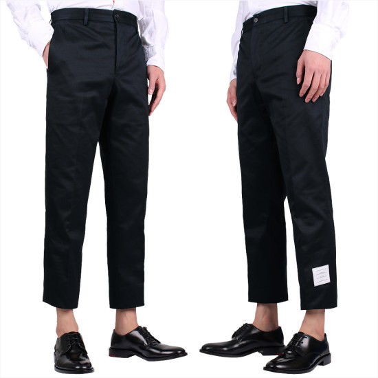 톰브라운 삼선탭 치노팬츠 MTU187A 03788 415이미지입니다. 누르면 해당 게시물로 새창이동합니다.