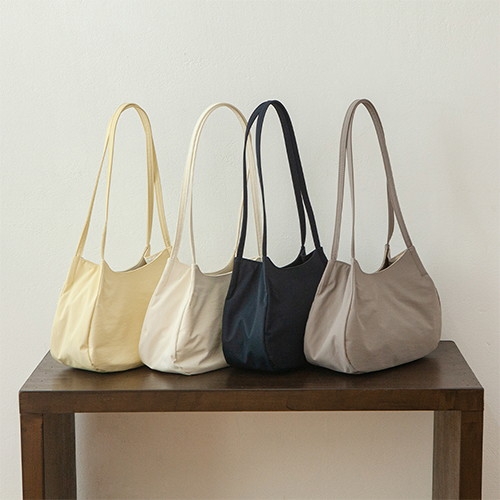아이띵소 HOBO NEAT BAG CHILLING 호보 니트백 칠링_이미지