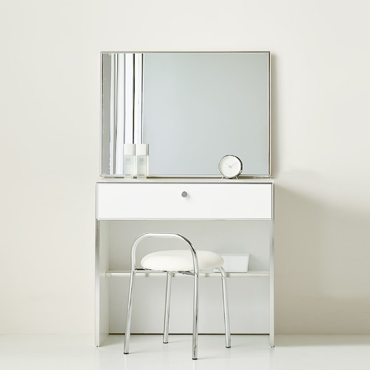 스칸디무드 클레르 미드센츄리 수납 화장대 800이미지입니다. 누르면 해당 게시물로 새창이동합니다.