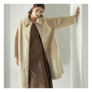  로보 스페인 리버시블 맥 무스탕 코트 CSC22C046