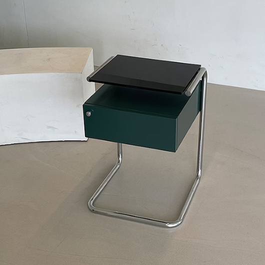 에이피알론드 VOO bed side table