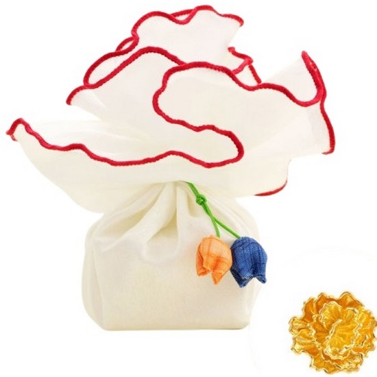 한국금다이아몬드 카네이션 뱃지 보자기 패키지 3.75g