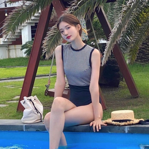  보수적인 원피스수영복 체크 점프수트 스파수영복