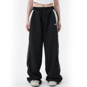 신세계인터내셔날 오노마 ONM 힙한 캐주얼 스타일 밑단 스트링 밴딩 와이드 팬츠 17069172