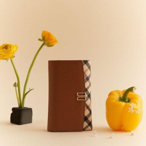 LF 닥스 브라운 체크배색 DD로고 3단 중지갑_DCWA5F423W2