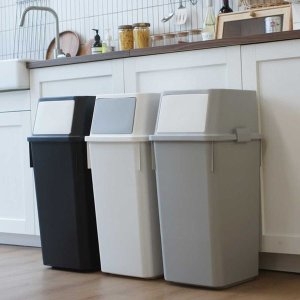 올유리빙 재활용 가정용 분리수거함 분리수거통 대형쓰레기통 60L 1P 3P이미지입니다. 누르면 해당 게시물로 새창이동합니다.