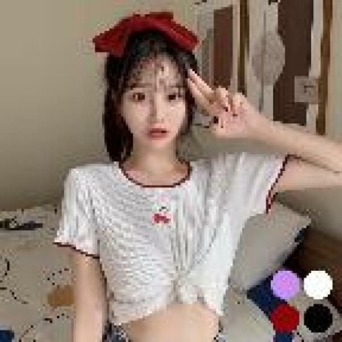 여성 상큼한 체리 자수 포인트 여름 반크롭 티셔츠 WE6CDEE